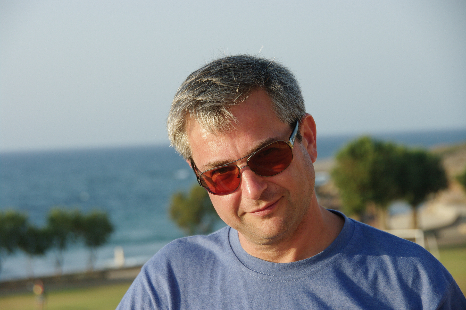 Author Alex Frishberg portrait